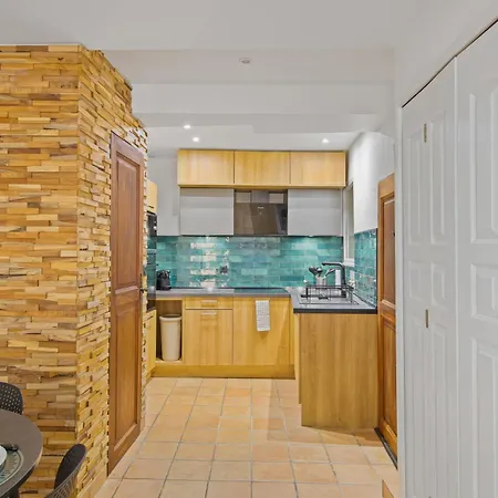 Apartmán T2 Renove - Centre Historique Hyères